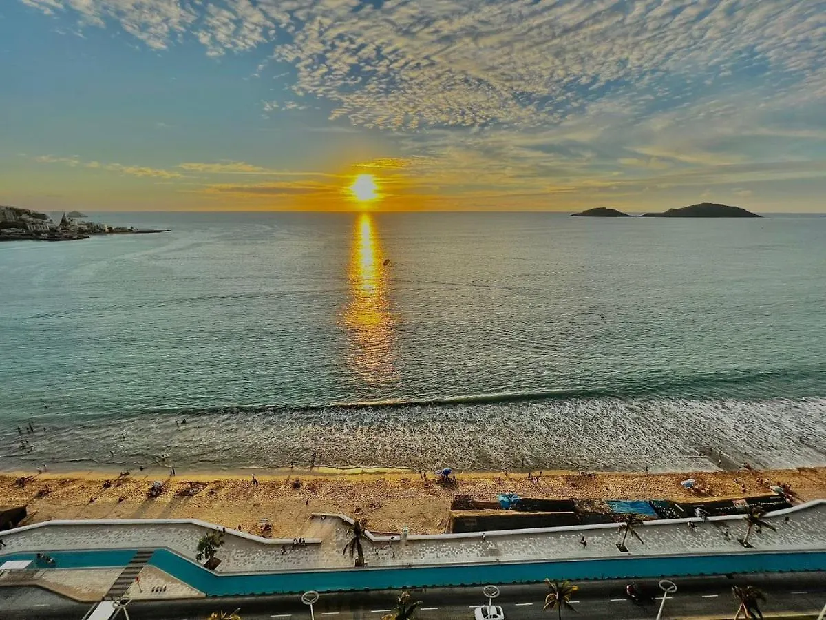 Sunset View Malecon 1401 Vista Panoramica Al Mar Διαμέρισμα Mazatlán